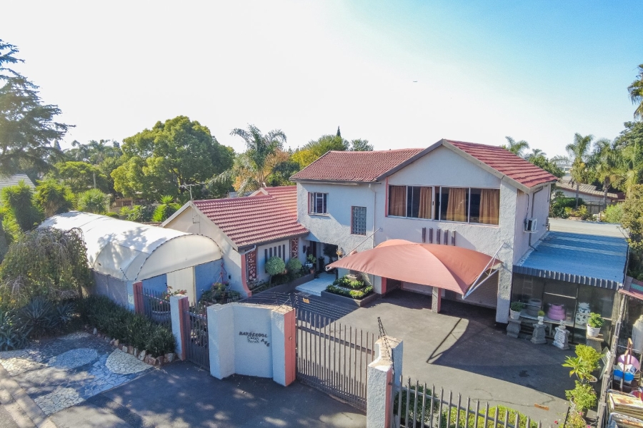 4 Bedroom Property for Sale in Glen Marais Gauteng