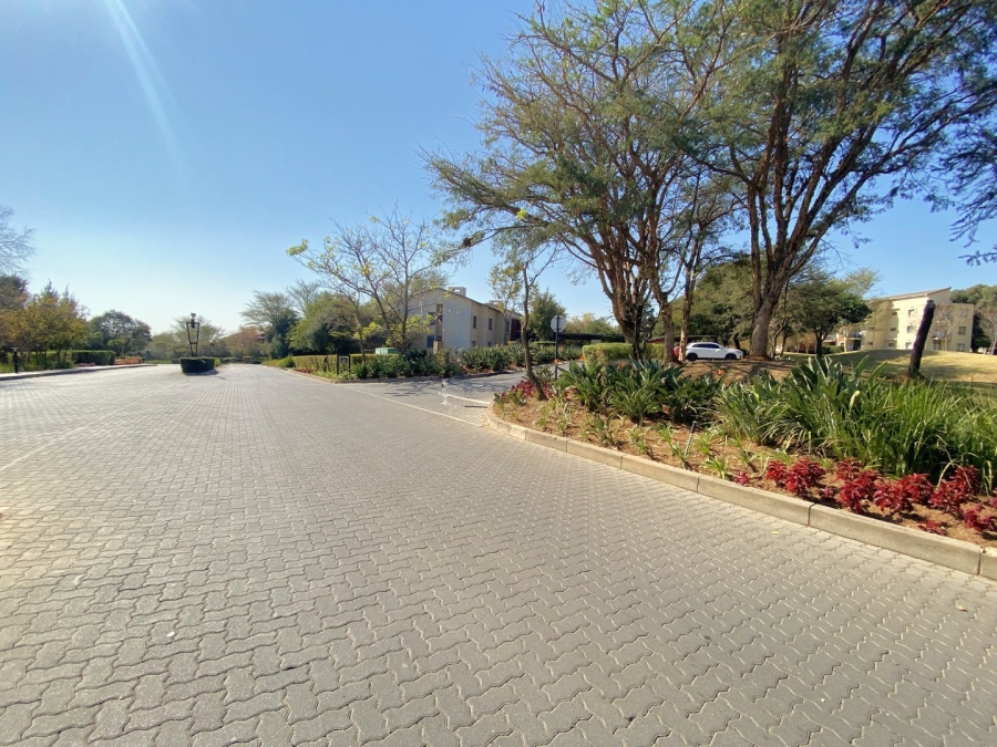 1 Bedroom Property for Sale in Jackal Creek Golf Estate Gauteng