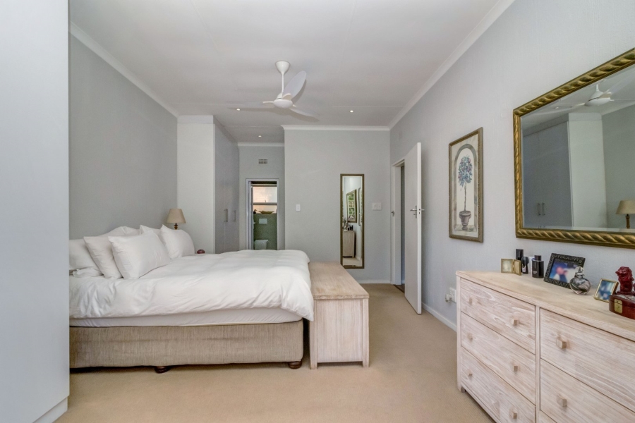  Bedroom Property for Sale in Lonehill Gauteng