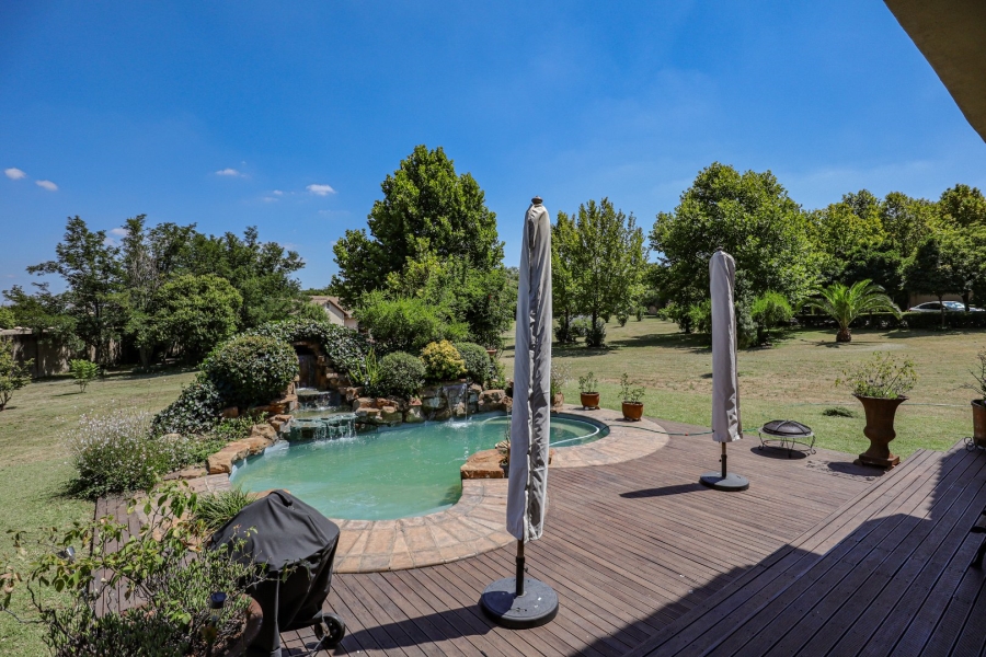  Bedroom Property for Sale in Chartwell Gauteng