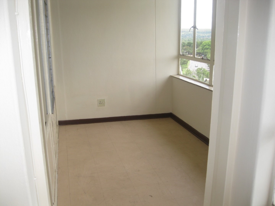 To Let 2 Bedroom Property for Rent in Queenswood Gauteng