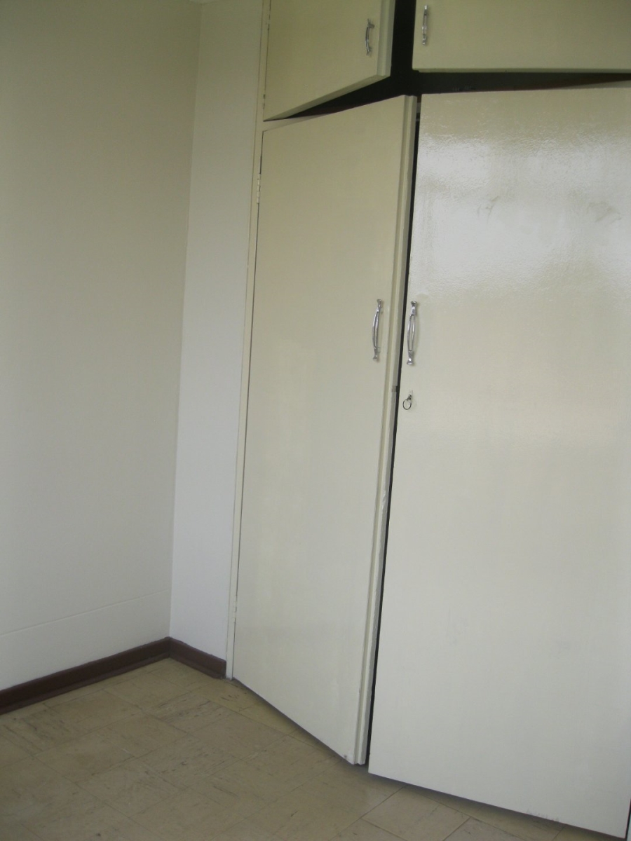 To Let 2 Bedroom Property for Rent in Queenswood Gauteng