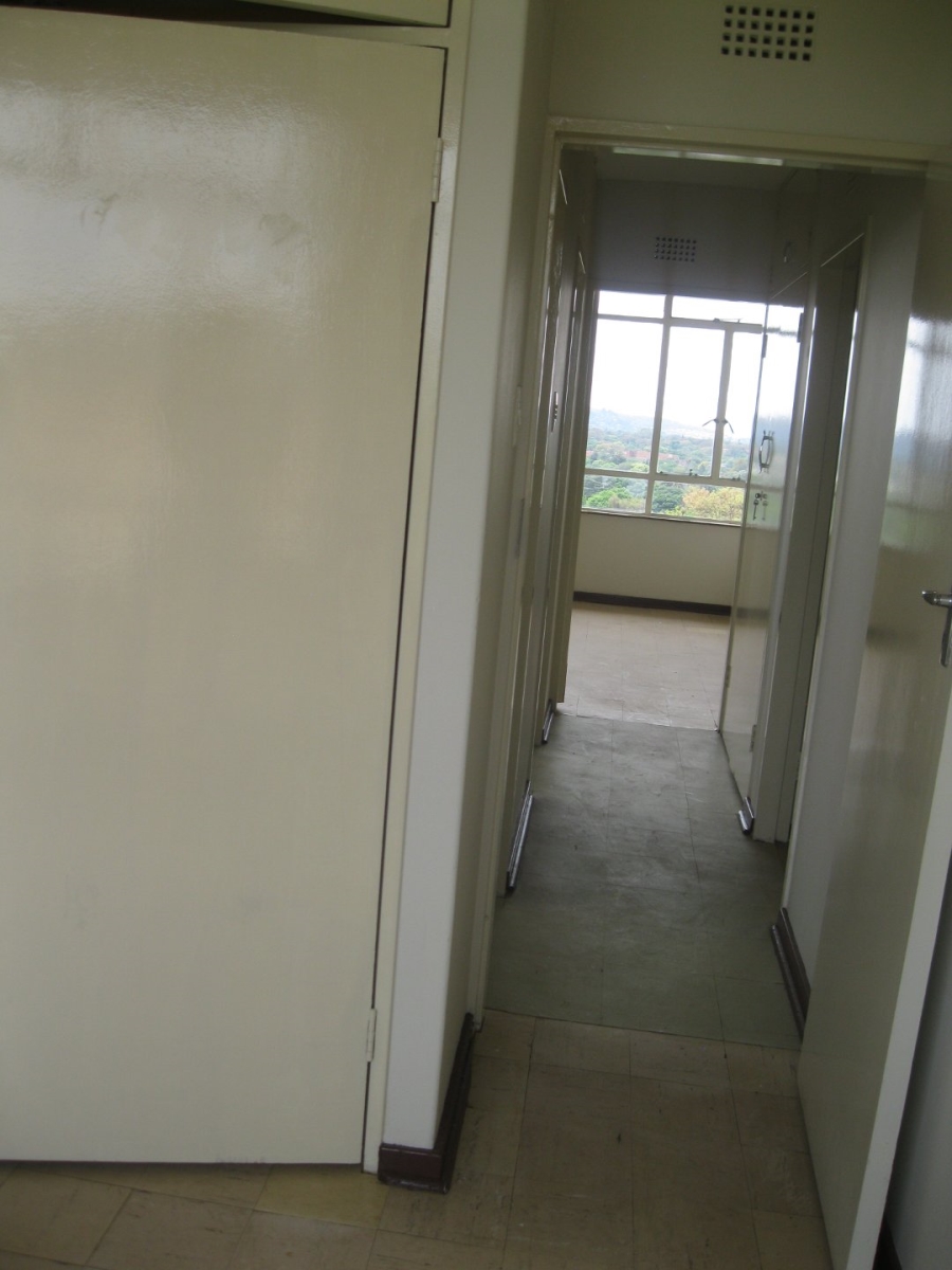 To Let 2 Bedroom Property for Rent in Queenswood Gauteng