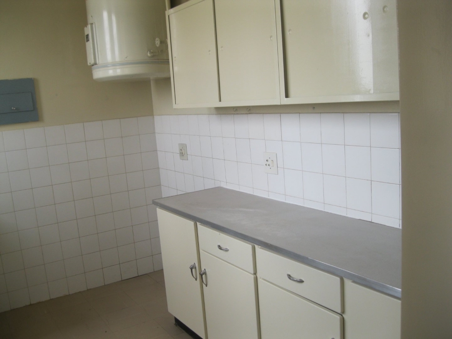 To Let 2 Bedroom Property for Rent in Queenswood Gauteng