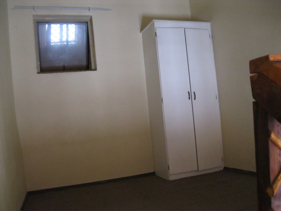 To Let 1 Bedroom Property for Rent in Riviera Gauteng