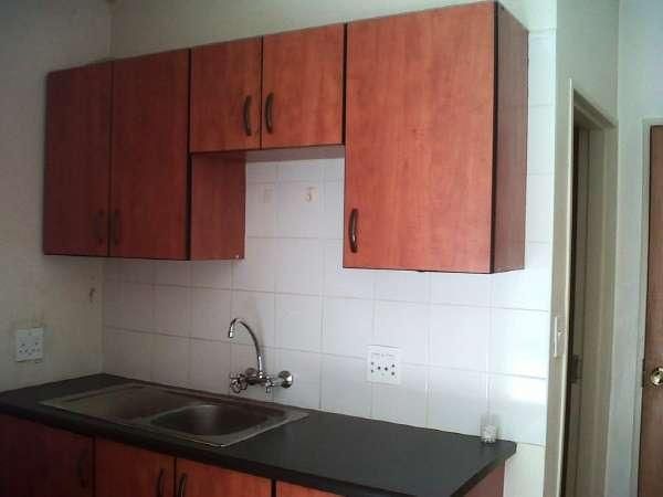 To Let 1 Bedroom Property for Rent in Riviera Gauteng