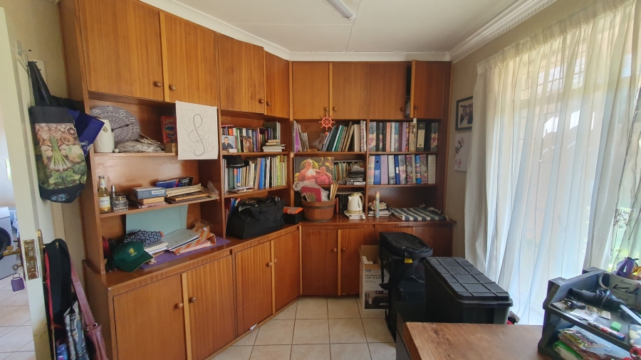 4 Bedroom Property for Sale in Wingate Park Gauteng