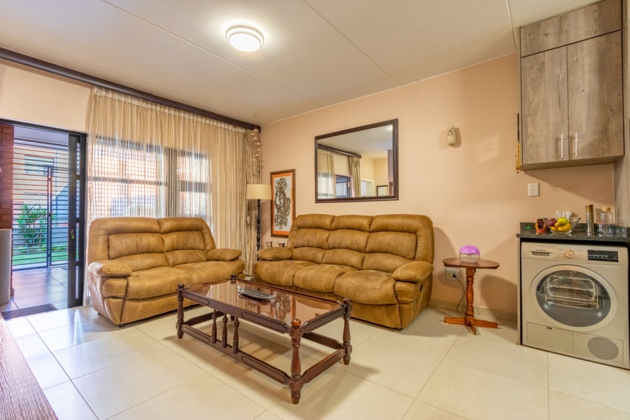 3 Bedroom Property for Sale in Bartlett Gauteng