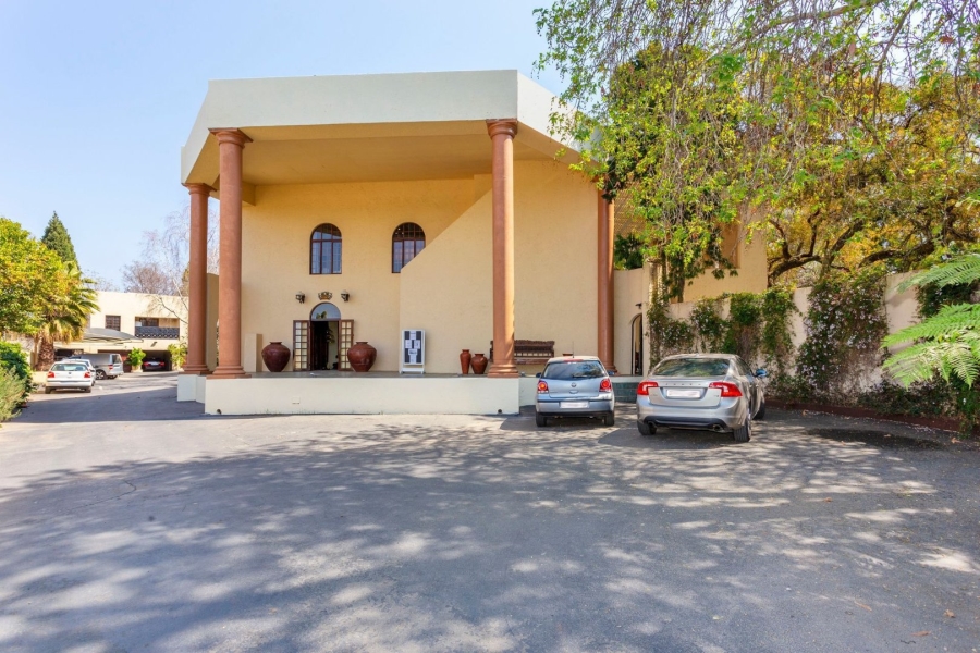 14 Bedroom Property for Sale in Bryanston Gauteng