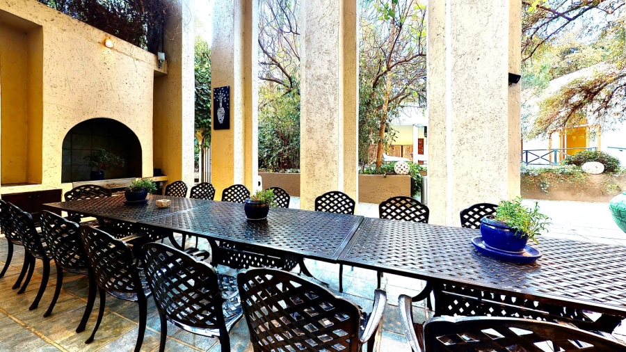 14 Bedroom Property for Sale in Bryanston Gauteng