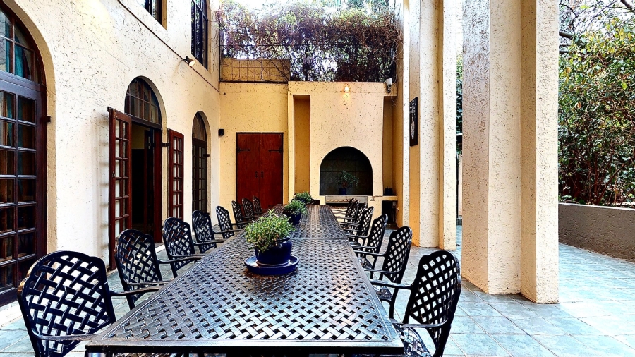 14 Bedroom Property for Sale in Bryanston Gauteng