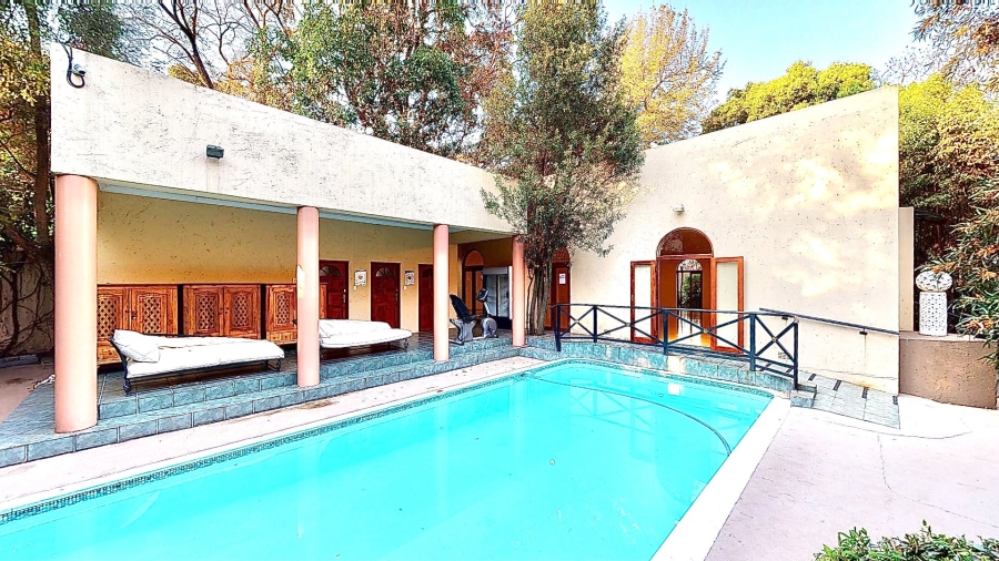 14 Bedroom Property for Sale in Bryanston Gauteng