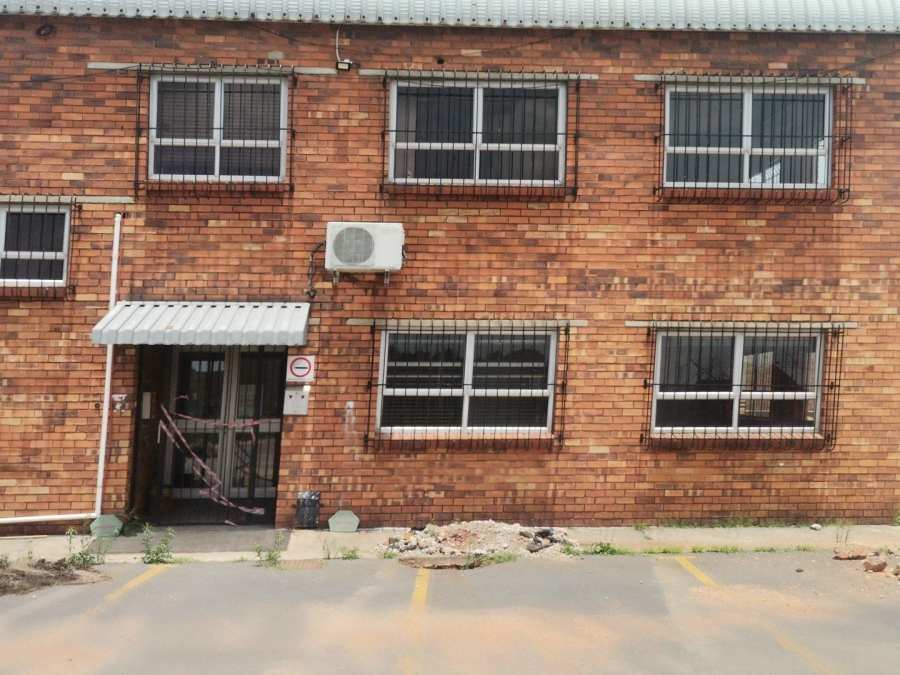 To Let commercial Property for Rent in Bramley View Gauteng