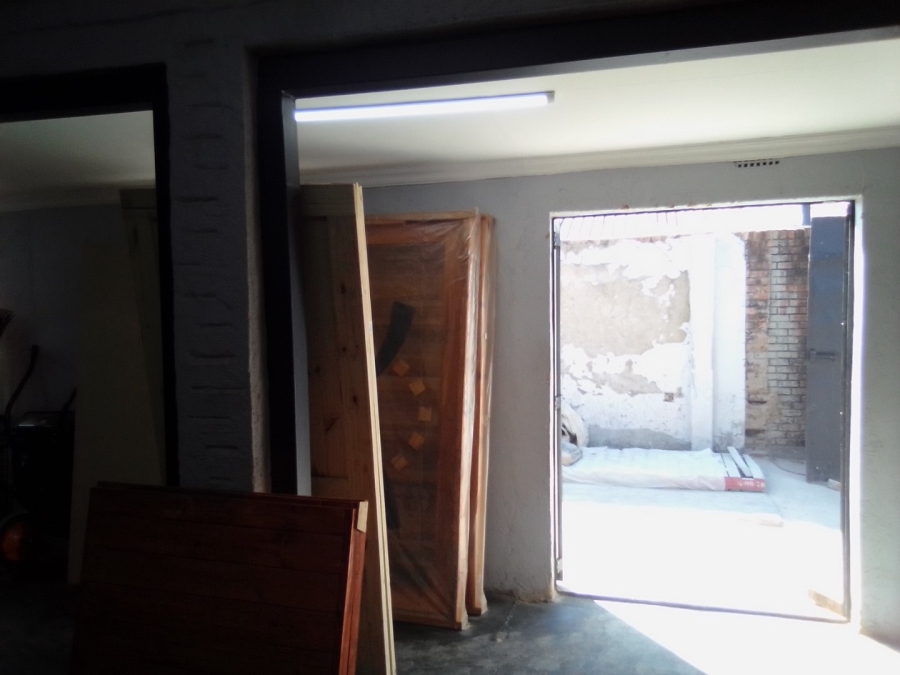 To Let commercial Property for Rent in Mqantsa Gauteng