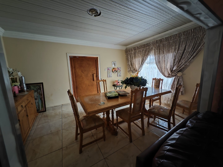 3 Bedroom Property for Sale in Hesteapark Gauteng