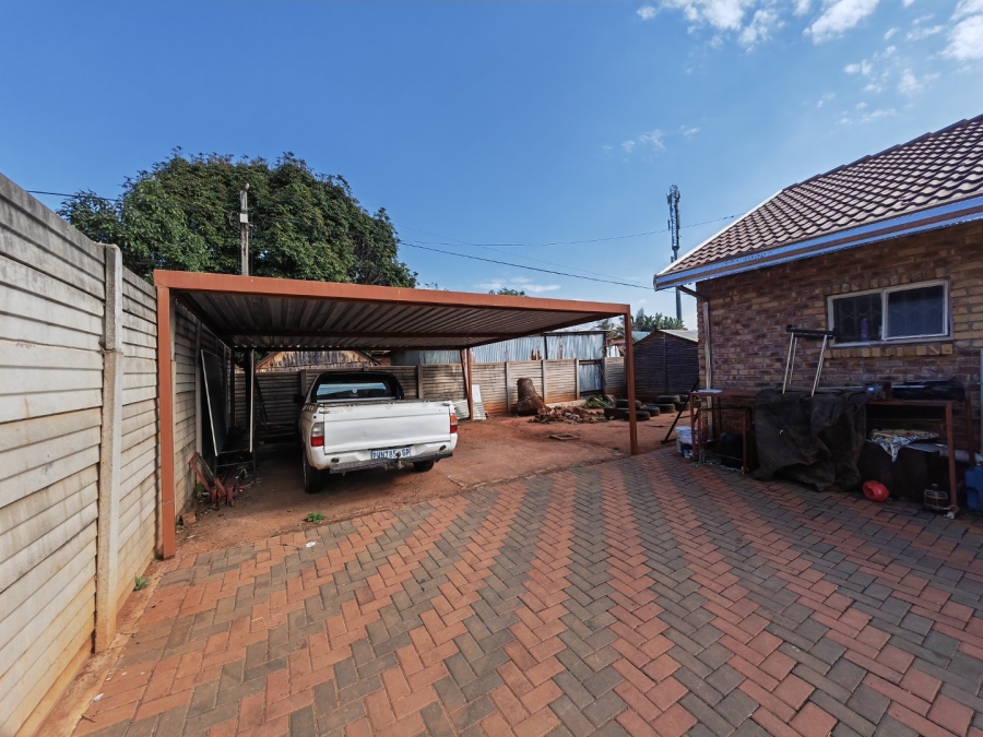 3 Bedroom Property for Sale in Hesteapark Gauteng