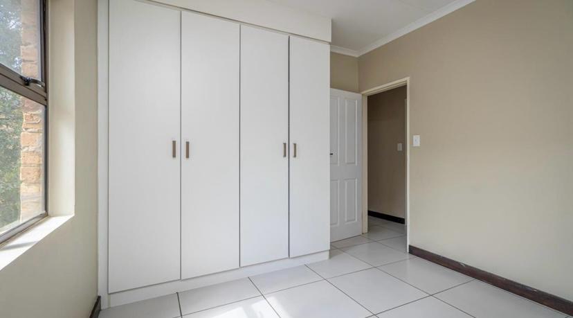 To Let 2 Bedroom Property for Rent in Rooihuiskraal Gauteng