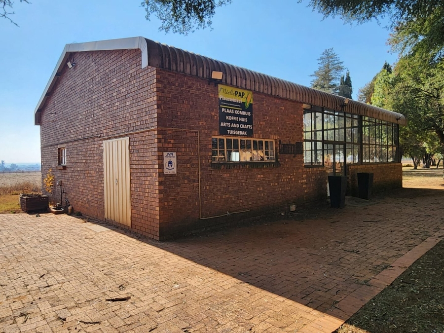 To Let commercial Property for Rent in Nooitgedacht 564 Gauteng