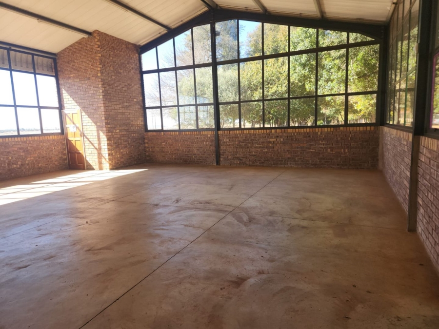 To Let commercial Property for Rent in Nooitgedacht 564 Gauteng