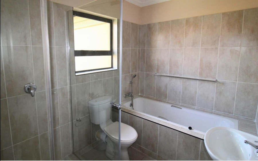 3 Bedroom Property for Sale in Amandasig Gauteng