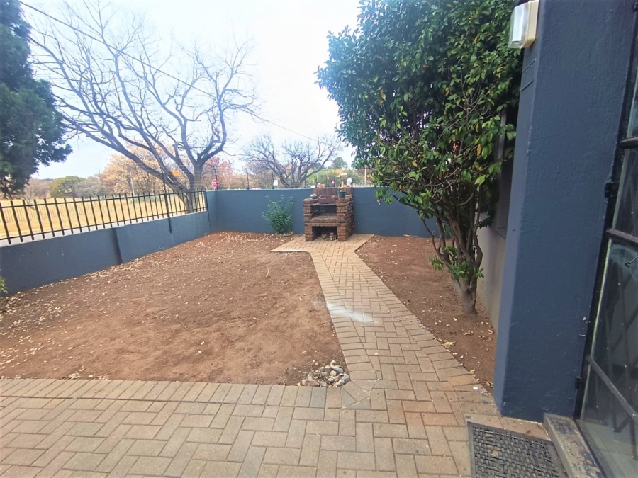 To Let 3 Bedroom Property for Rent in Valhalla Gauteng