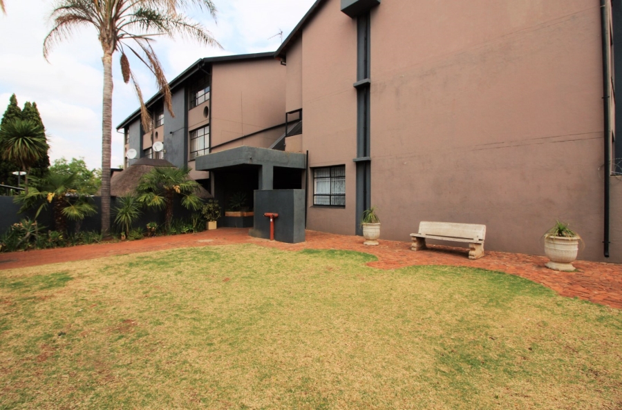 To Let 3 Bedroom Property for Rent in Valhalla Gauteng