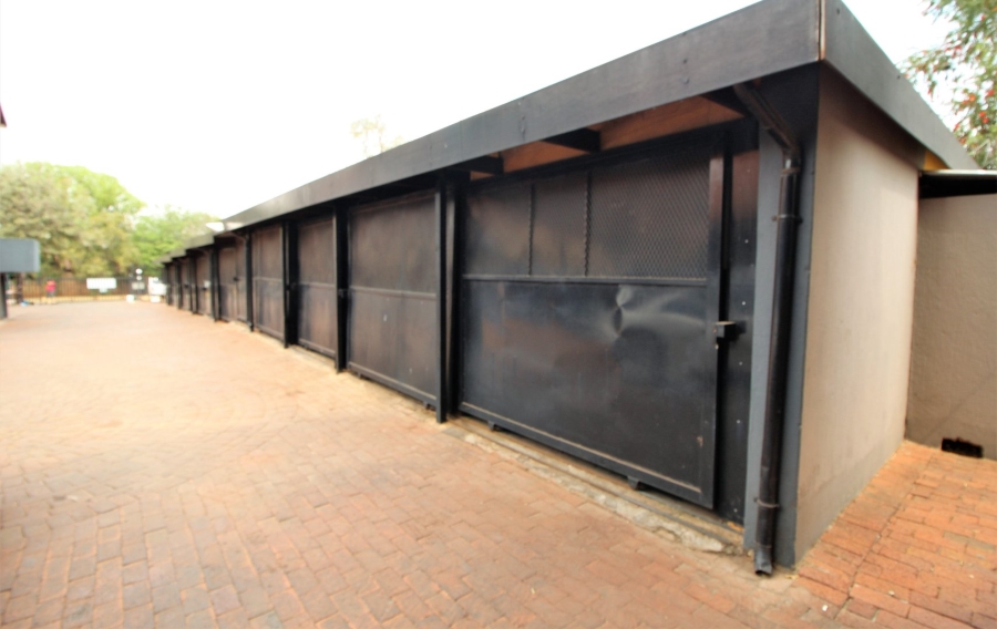 To Let 3 Bedroom Property for Rent in Valhalla Gauteng