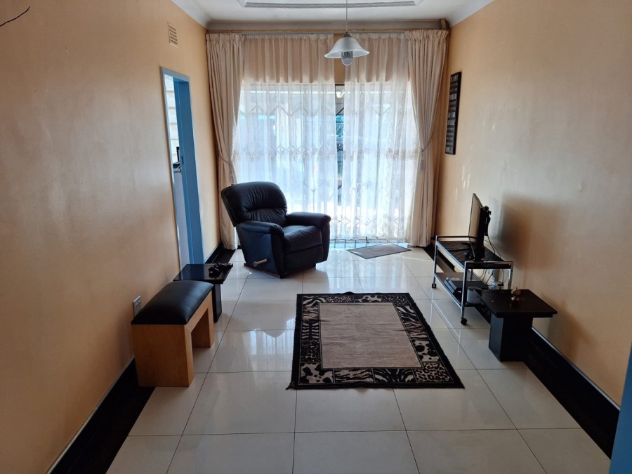 4 Bedroom Property for Sale in Lenasia Ext 1 Gauteng