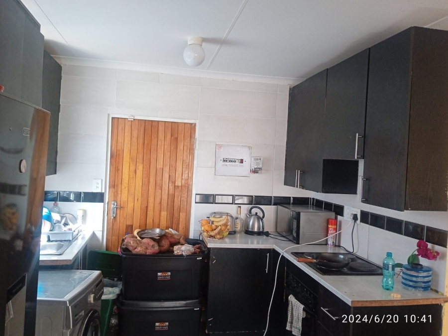 5 Bedroom Property for Sale in Cosmo City Gauteng