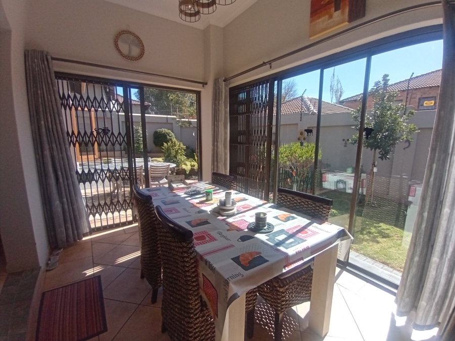 3 Bedroom Property for Sale in Chancliff Ridge Gauteng