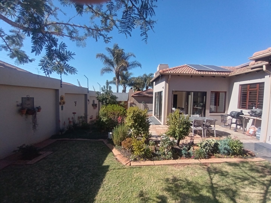 3 Bedroom Property for Sale in Chancliff Ridge Gauteng