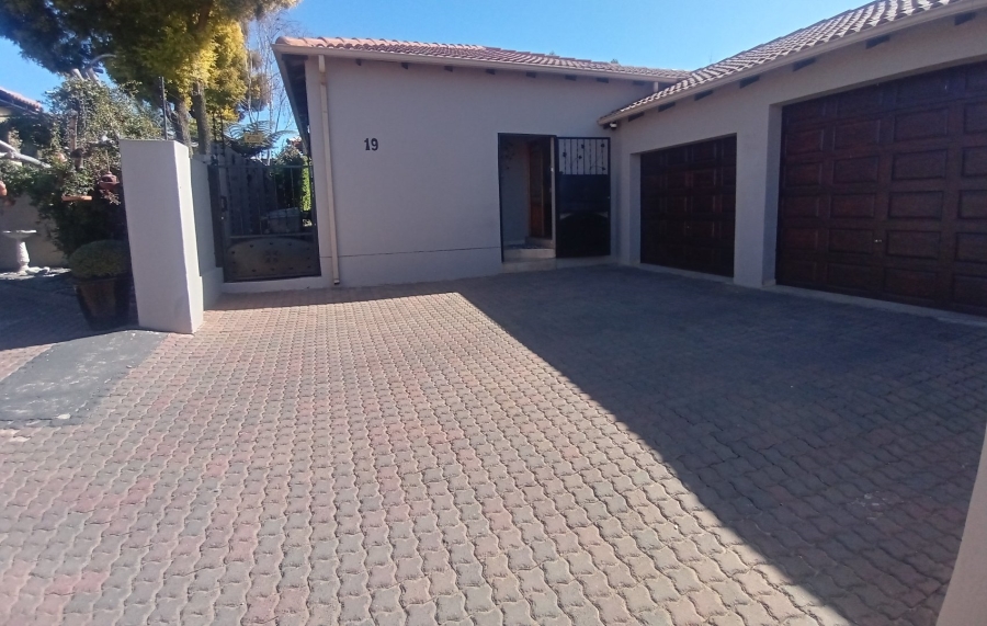 3 Bedroom Property for Sale in Chancliff Ridge Gauteng