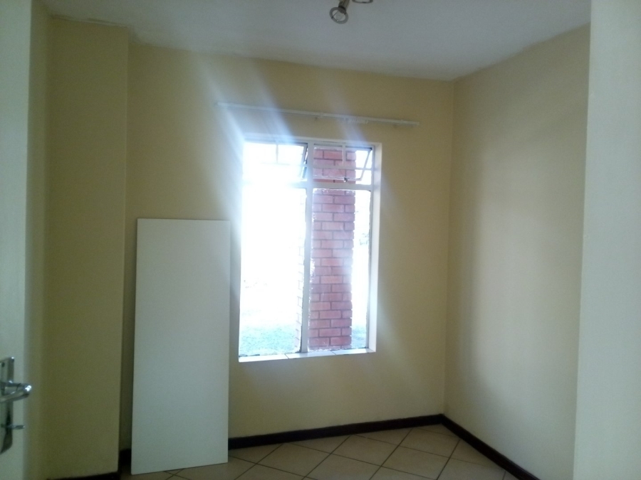 To Let 2 Bedroom Property for Rent in Wonderpark Estate Gauteng