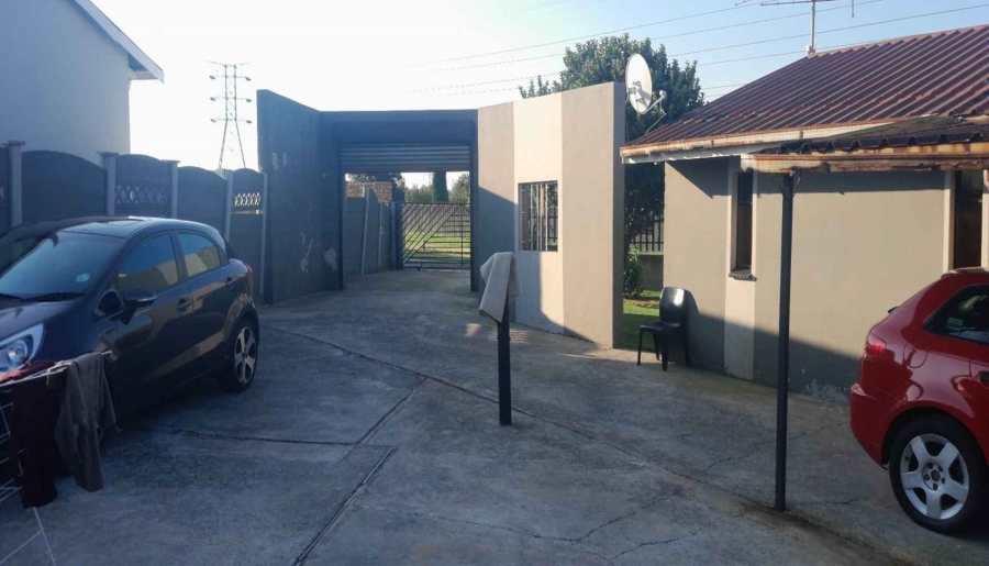 3 Bedroom Property for Sale in Reigerpark Gauteng