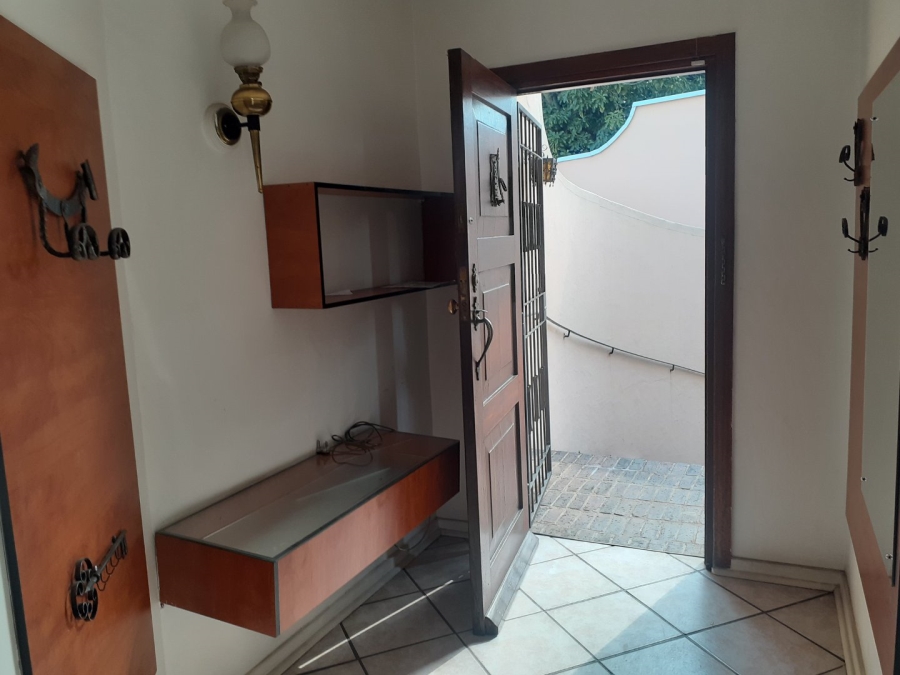 To Let 5 Bedroom Property for Rent in Parkview Gauteng