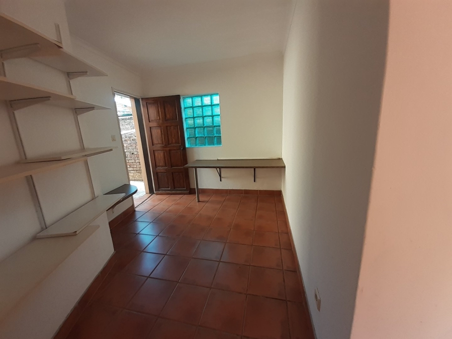 To Let 5 Bedroom Property for Rent in Parkview Gauteng