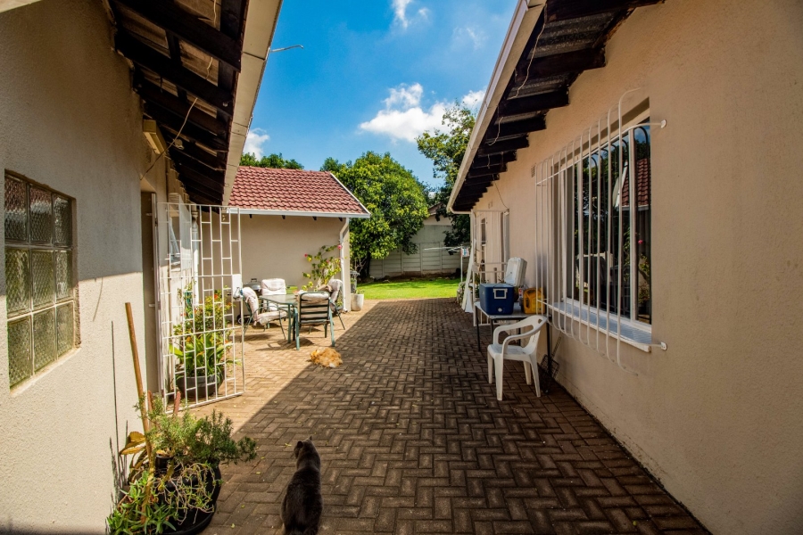 3 Bedroom Property for Sale in Dalpark Proper Gauteng