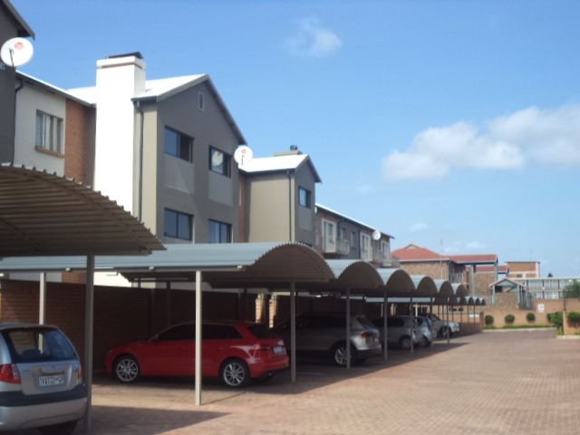 To Let 2 Bedroom Property for Rent in Queenswood Gauteng