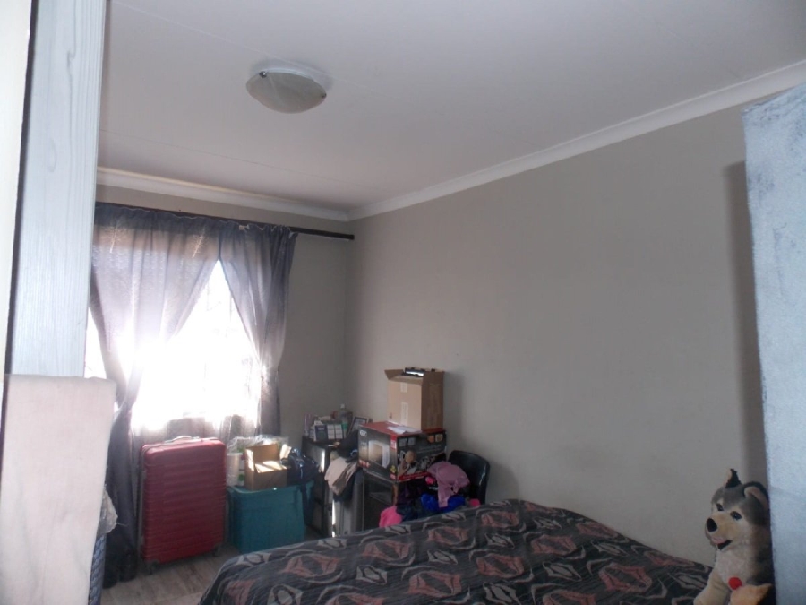 3 Bedroom Property for Sale in Windmill Park Gauteng