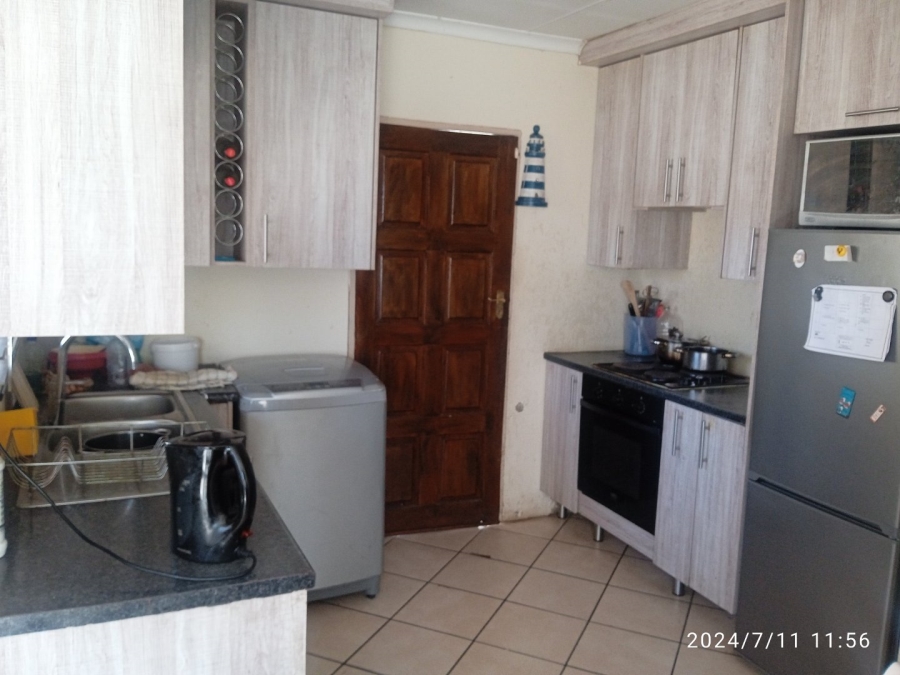  Bedroom Property for Sale in Cosmo City Gauteng