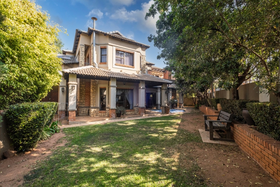 4 Bedroom Property for Sale in Boardwalk Meander Gauteng