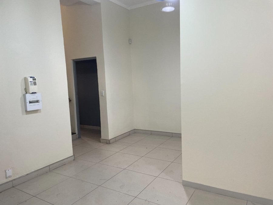  Bedroom Property for Sale in Halfway House Gauteng