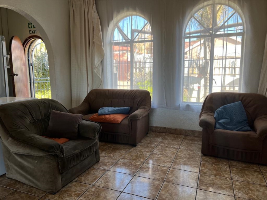 To Let 1 Bedroom Property for Rent in Hurst Hill Gauteng