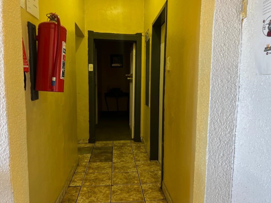 To Let 1 Bedroom Property for Rent in Hurst Hill Gauteng