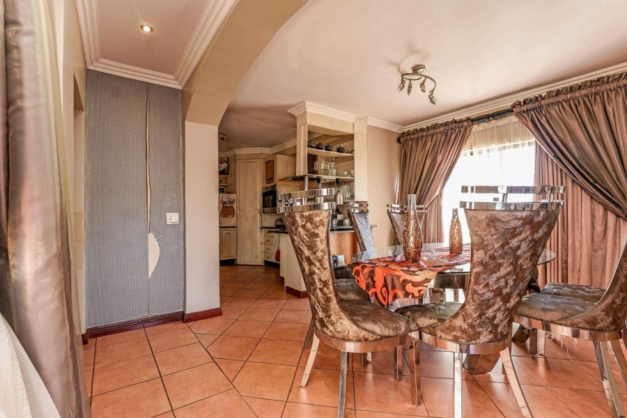 4 Bedroom Property for Sale in Ruimsig Gauteng