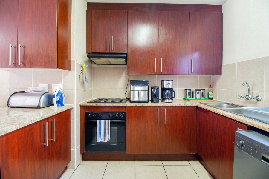 2 Bedroom Property for Sale in Pomona AH Gauteng