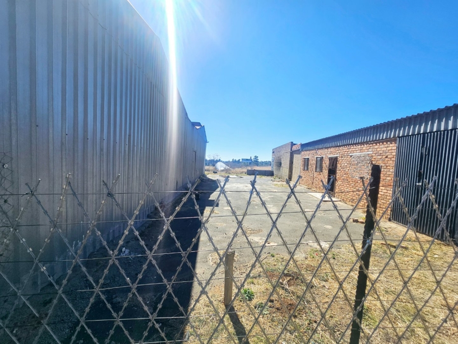 To Let commercial Property for Rent in Mnandi Gauteng