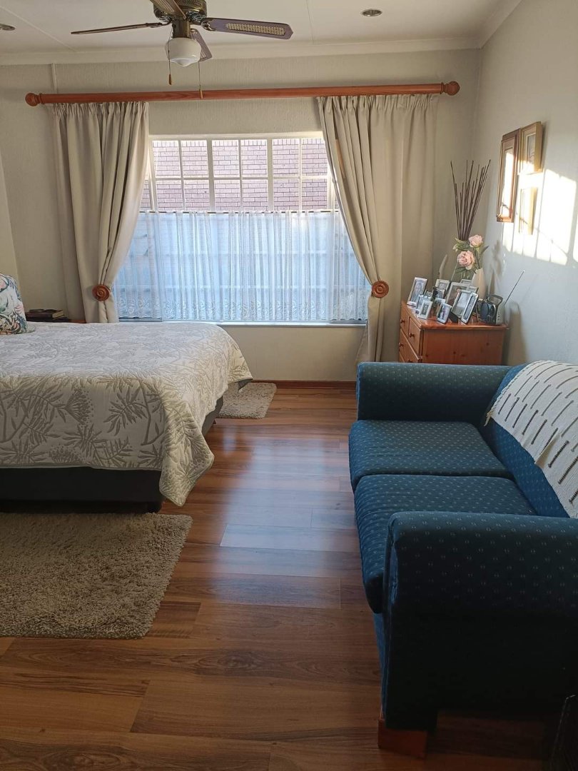 3 Bedroom Property for Sale in Zwartkop Gauteng