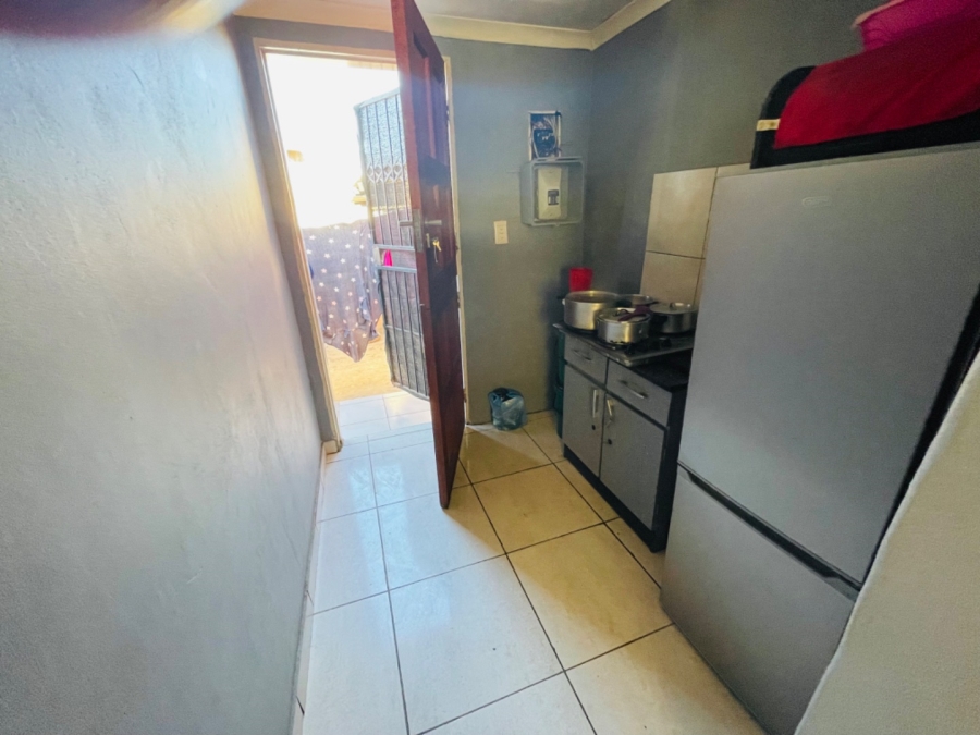 2 Bedroom Property for Sale in Kaalfontein Gauteng