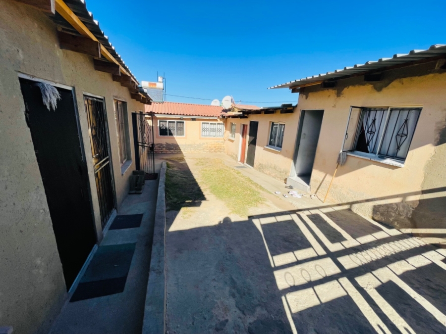 2 Bedroom Property for Sale in Kaalfontein Gauteng